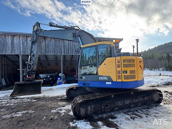 Volvo ECR235EL Beltegraver m/ Pusseskuffe, tilt og GPS 3 of 5