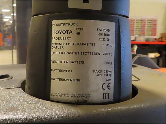 Toyota SWE200D 4 of 4