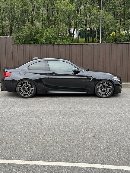 BMW M2 4 of 23