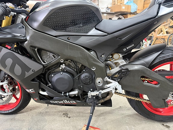 Aprilia RSV4 Sc Project 10 of 16