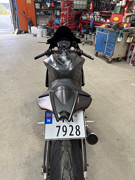 Aprilia RSV4 Sc Project 11 of 16