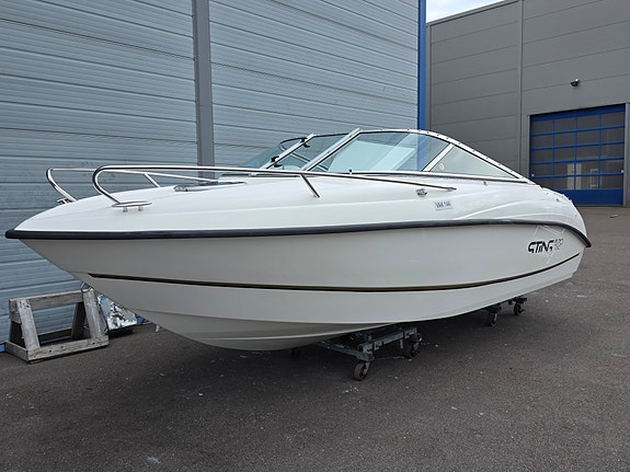 Sting 570 DC med Evinrude 115 HO E-TEC 2 of 5