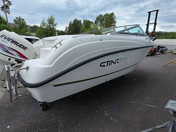 Sting 570 DC med Evinrude 115 HO E-TEC 4 of 5