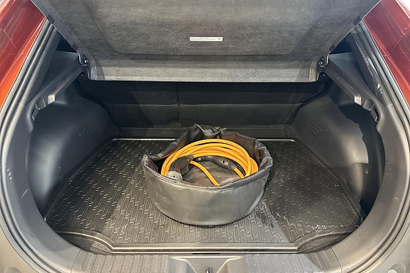 Toyota C-HR+ 20 of 23