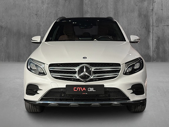 Mercedes-Benz GLC350 e 3 of 5