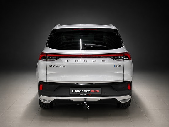 Maxus Euniq 6 8 of 30