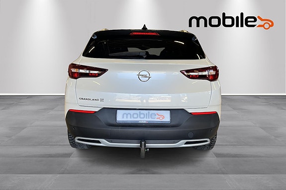 Opel Grandland X 4 of 5