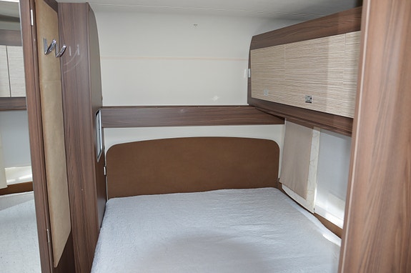 Bürstner Averso  580 TS 15 of 30