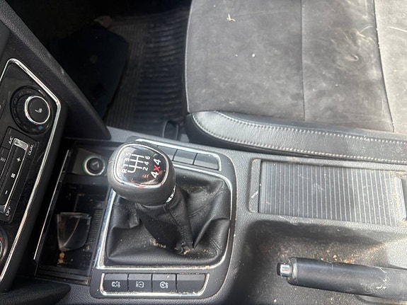 Skoda Superb 15 of 16