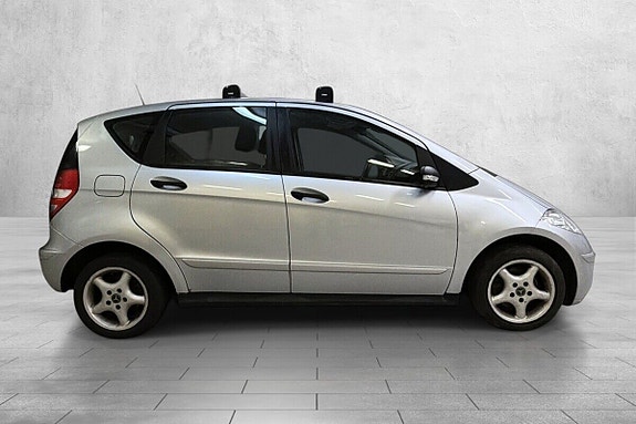 Mercedes-Benz A150 4 of 20