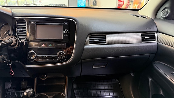 Mitsubishi Outlander 23 of 30