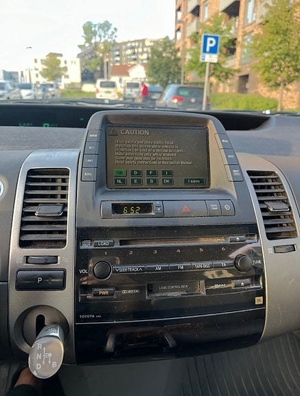 Toyota Prius 11 of 11