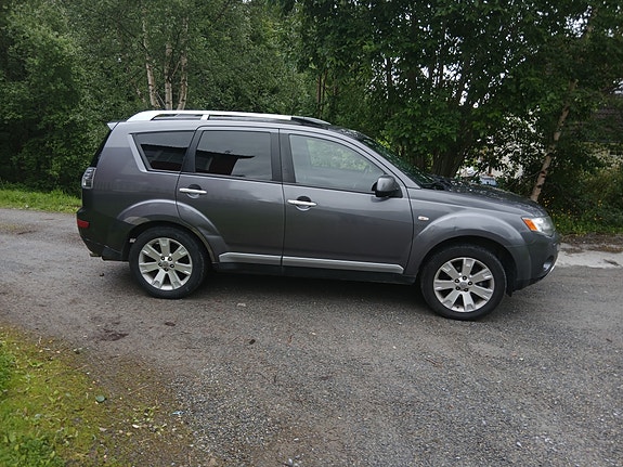 Mitsubishi Outlander 3 of 14