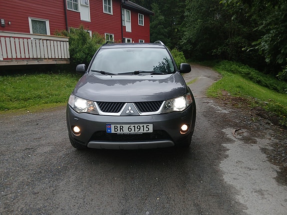 Mitsubishi Outlander 8 of 14