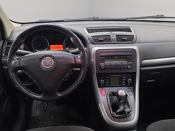 Fiat Croma 12 of 21