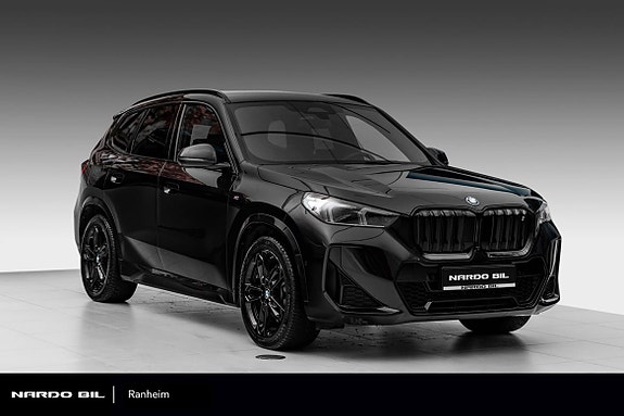 BMW iX1