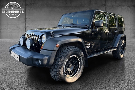 Jeep Wrangler 2 of 5