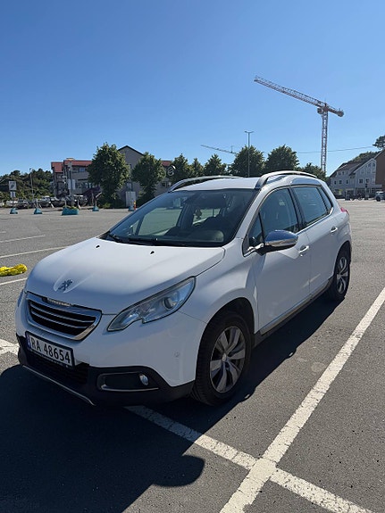 Peugeot 2008 4 of 5