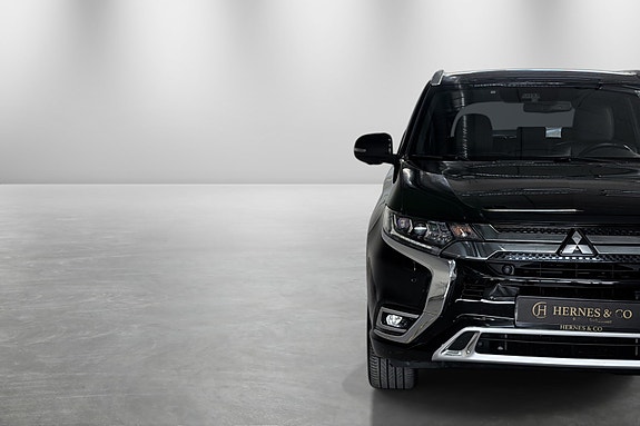 Mitsubishi Outlander 4 of 5