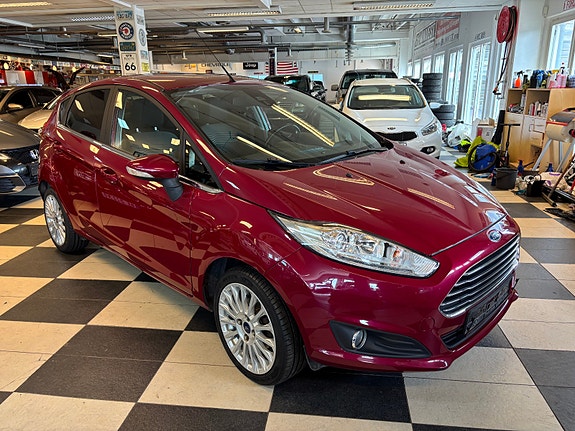 Ford Fiesta 3 of 5