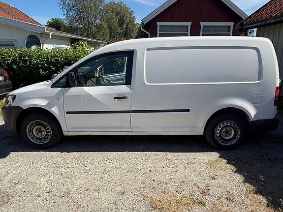 Volkswagen Caddy Maxi 3 of 5