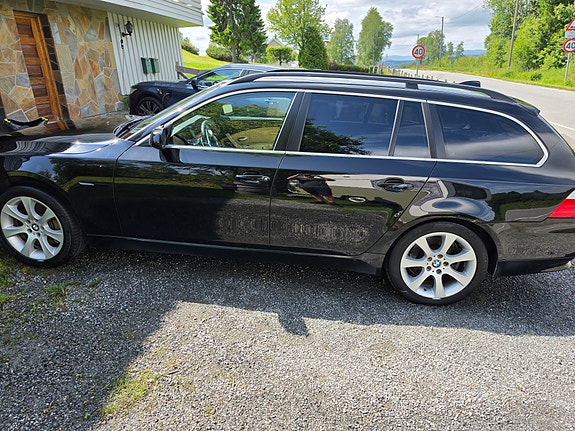 BMW 530xd 8 of 30