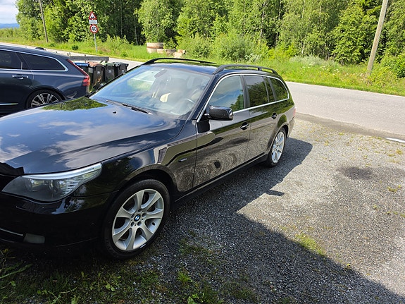 BMW 530xd 9 of 30