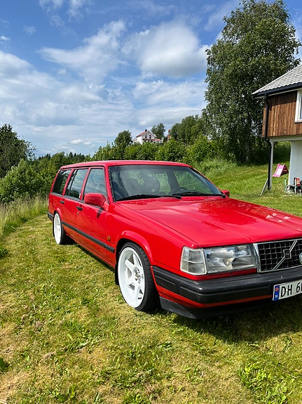 Volvo 940 2 of 5