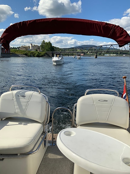 Maxum 2400SE Sport cruiser 9 of 30