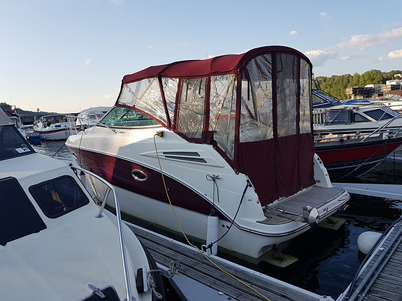 Maxum 2400SE Sport cruiser 21 of 30