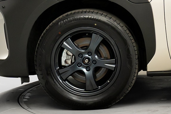 Toyota bZ4X 11 of 30