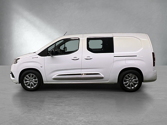 Toyota Proace City 2 of 5