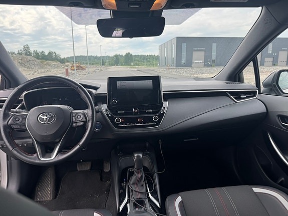 Toyota Corolla 14 of 19