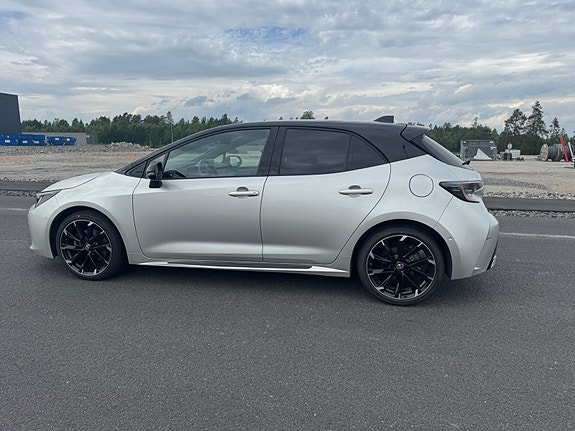 Toyota Corolla 8 of 19