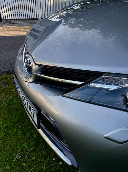 Toyota Auris 5 of 20