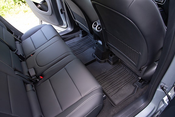 Mercedes-Benz GLB350 20 of 24