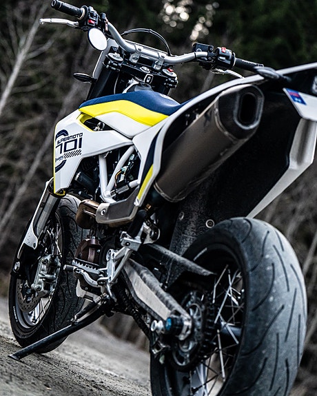 Husqvarna FE 701 4 of 5