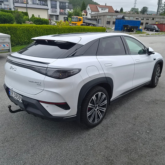 BYD Sealion 7 5 of 11
