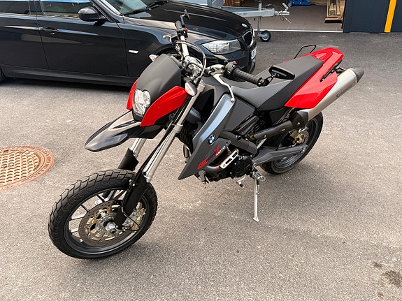 BMW G 650 X-moto 4 of 5