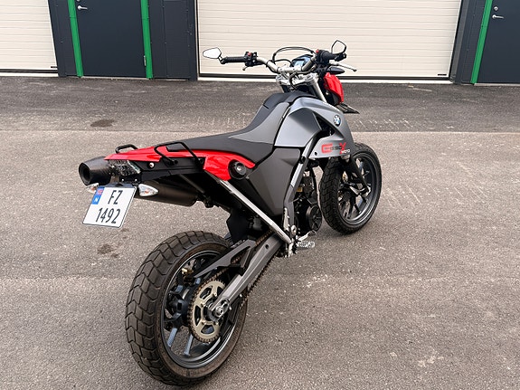 BMW G 650 X-moto 2 of 5