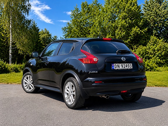 Nissan Juke 3 of 5