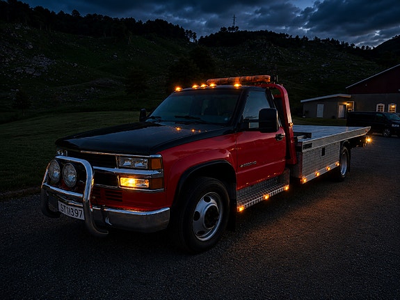Chevrolet C3500 2 of 5