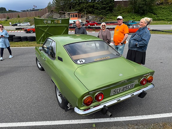 Opel Manta 1973 photo 4