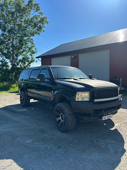 Ford Excursion 2001 photo 5