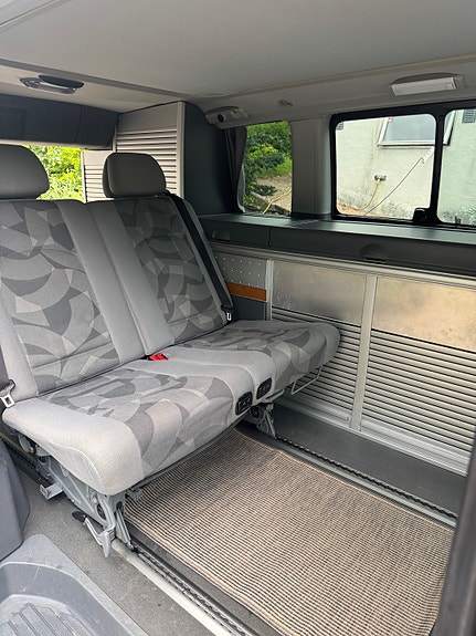Mercedes-Benz Viano 5 of 5