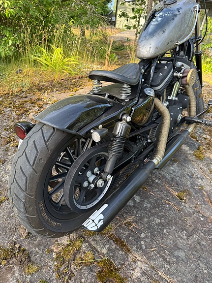 Harley-Davidson XL 883N Iron 15 of 22