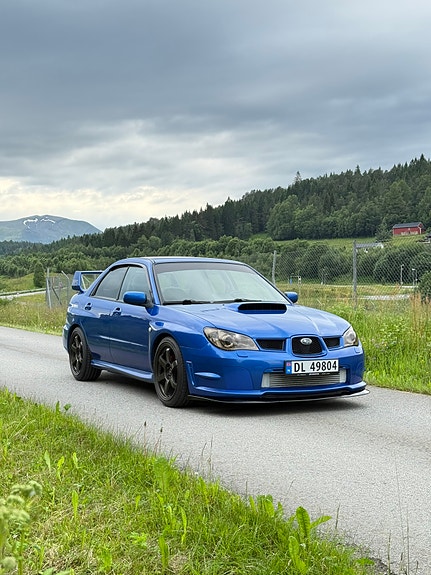 Subaru Impreza 3 of 5