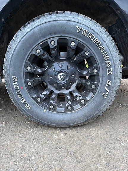 Mitsubishi Pajero 7 of 12