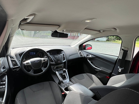 Ford Focus 17 of 25