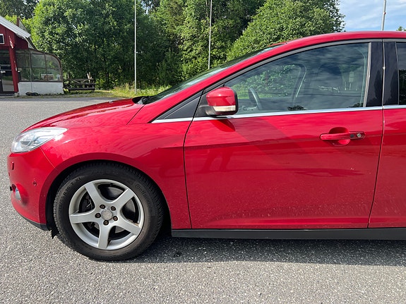 Ford Focus 13 of 25
